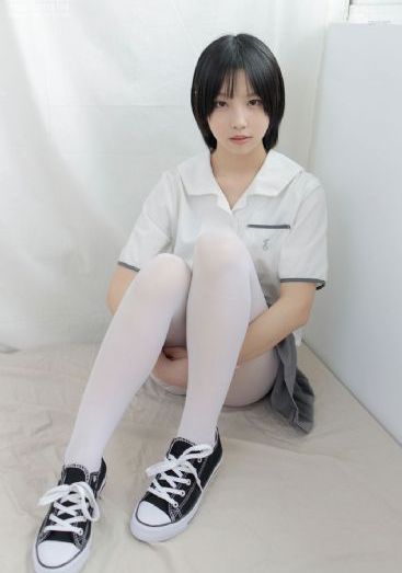 丰满的邻居